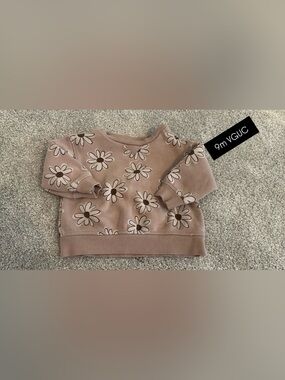 Little co crewneck